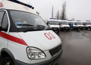 В Петербурге уволены фельдшера, волочившие пациента по асфальту