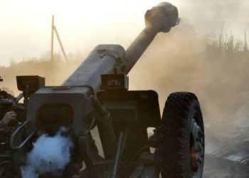 На Днепропетровщине во дворе жилого дома взорвался снаряд