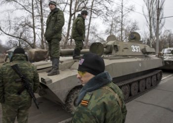 Террористы отвели от линии соприкосновения только уничтоженную технику