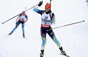 Украинка Валя Семеренко – чемпионка мира по биатлону