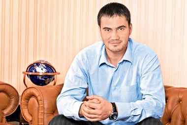 СМИ узнали, что Янукович утонул ради удачного снимка на фоне мыса