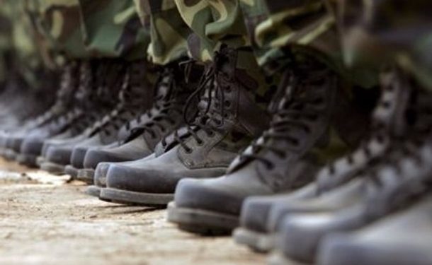 США заморозили программу обучения украинских военных