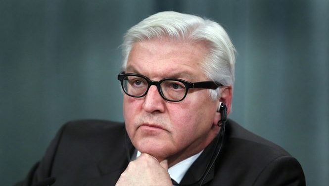 Штайнмайер призвал прекратить боевые действия на Донбассе