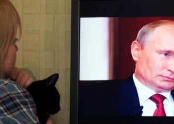 Путин опроверг информацию о том, что Порошенко предлагал забрать Донбасс