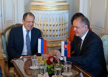 Президент Словакии напомнил Лаврову об оккупации Крымского полуострова