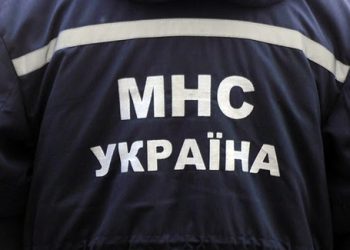 На Волыни затонул автомобиль: спасатели ищут 4 тела