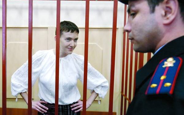 Защита Савченко заявила о намерении вернуть ее в СИЗО