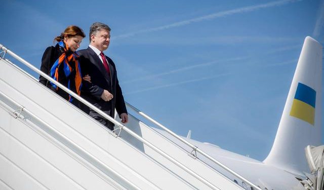 Президент Украины улетел в Швейцарию