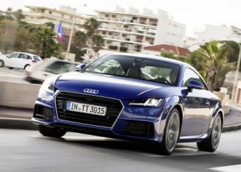 Купе и родстер Audi TT нового поколения получили новый 180-сильный двигатель