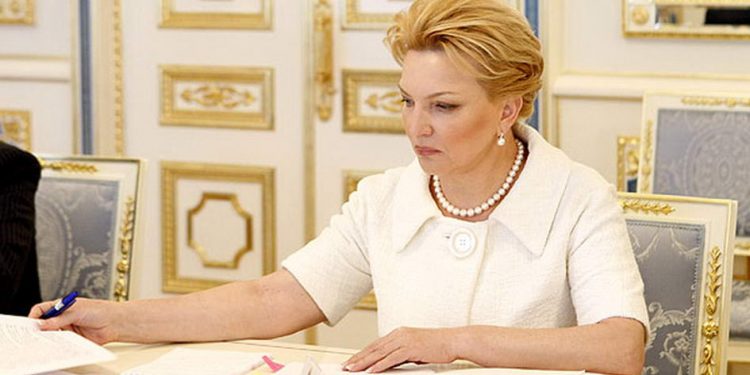 Суд заочно арестовал Раису Богатыреву