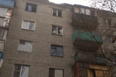 В Донецке вследствие минометного обстрела женщина получила ранение