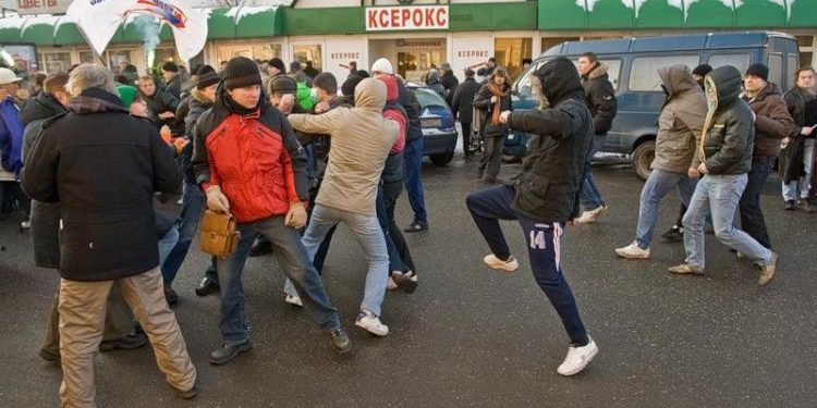 Пьяный школьник погиб в ходе потасовки в Красноярске