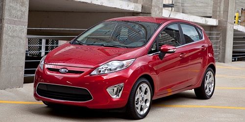 Ford проводит отзыв 390 000 машин из-за проблем с замками двери