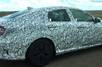 В сеть попали фотографии нового седана Honda Civic