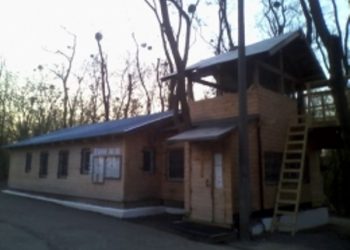 В Ровенской области возле храма возникла потасовка между верующими