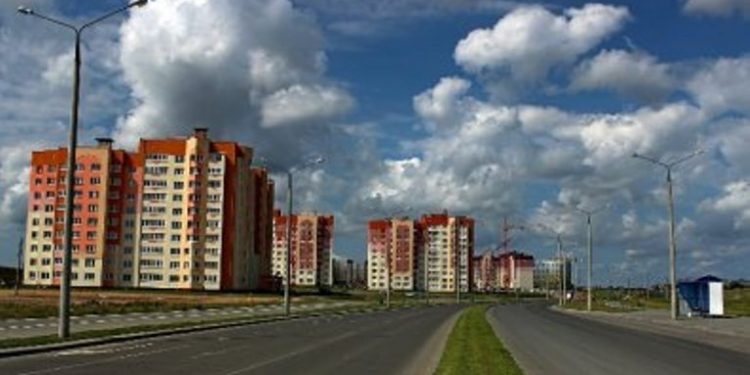 В Гродно мальчик упал с крыши девятиэтажки и погиб