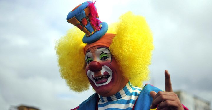 Омского клоуна-педофила поймали с поличным
