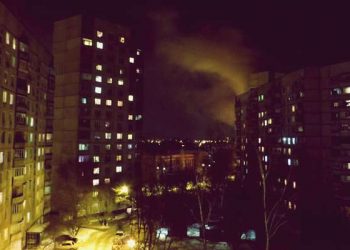 В Киеве в многоэтажке произошел взрыв