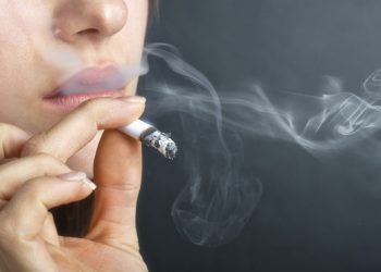 Врачи сообщили, как влияет на организм отказ от курения