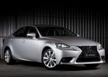 Lexus оснастит седан IS турбомотором от кроссовера NX