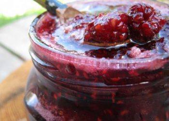 Эксперты рассказали, какое варенье спасет от рака