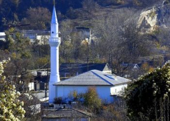 В оккупированном Крыму неизвестные пытались сжечь мечеть