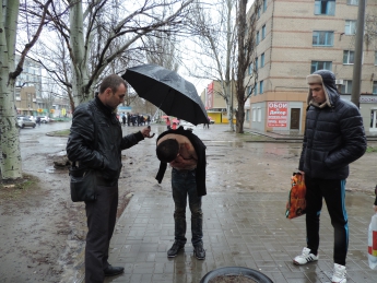 В центре Мелитополя произошла стрельба, есть раненые