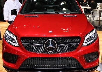 В рамках автосалона в Нью-Йорке состоялась премьера Mercedes-Benz GLE