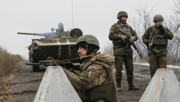 Раненый в бою под Широкино нацгвардиец скончался по дороге в госпиталь