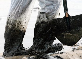 В окрестностях Лондона нашли крупное месторождение нефти, - СМИ