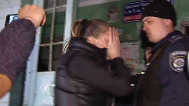 Невестку Калашникова ограбили на месте убийства бывшего нардепа