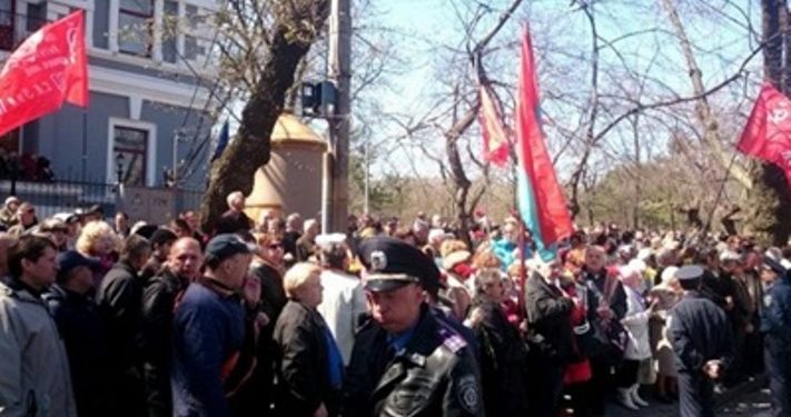 В Одессе возникла потасовка между противниками и сторонниками Майдана