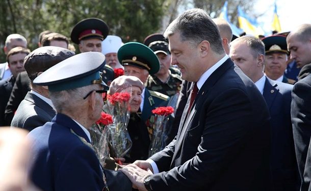Одесситы встретили президента криками «Убийца» и «Слава Украине»