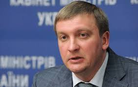 Украинский парламент завершит «декоммунизацию» до 9 мая, - министр юстиции Петренко