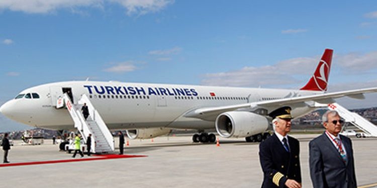 Пилотам Turkish Airlines для профилактики депрессии посоветовали жениться