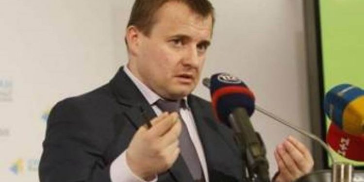 Украина прекратила платить РФ за электроэнергию в зоне АТО