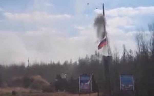 Ракета на учениях в РФ после пуска упала на солдат