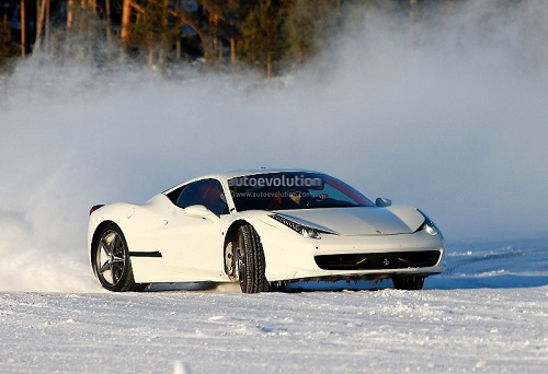 Ferrari планирует выпустить легендарное купе Replacement 458