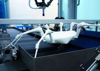 NASA сообщило, что на орбите Земли скоро появятся паукообразные роботы-строители