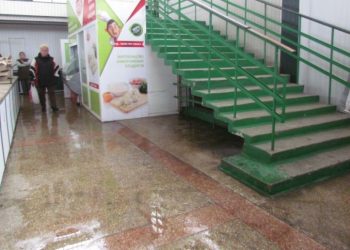 В Мариуполе горел Центральный рынок
