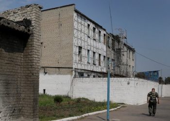 Террористы начали освобождать заключенных, - МВД