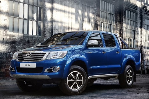 В Сеть просочились первое фото Toyota Hilux