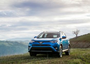 Представлена обновленная Toyota RAV4