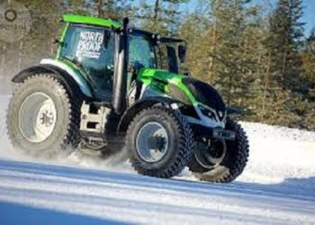 Юха Канккунен установил рекорд скорости на тракторе