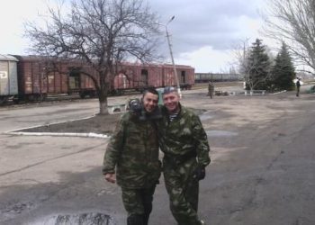 На Донбассе неожиданно нашли вагоны РЖД с боеприпасами