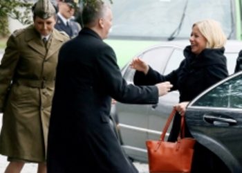 На месте встречи министров обороны Голландии и Польши спецслужбы нашли «жучек»