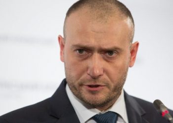 Ярош приказал бойцам не сдавать оружие