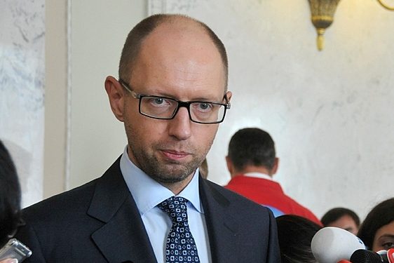 В зоне АТО за время «перемирия» погибли 75 солдат, – Яценюк