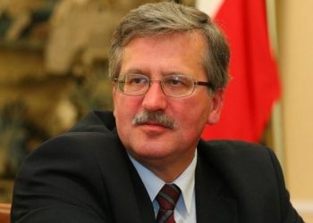 Неизвестный пытался напасть на главу Польши