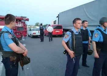 Снайпер обезвредил злоумышленника на АЗС